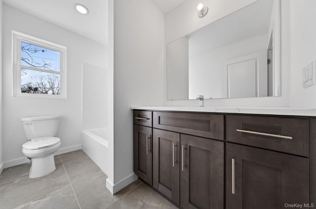 1 Hulse Street, Middletown, NY 10940