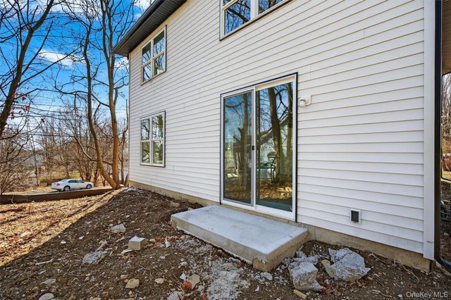 1 Hulse Street, Middletown, NY 10940