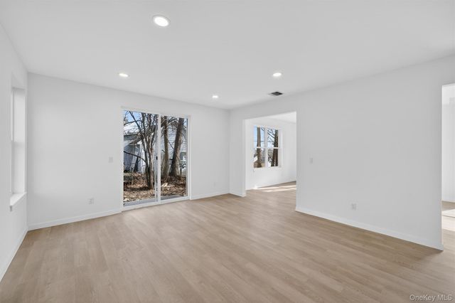 1 Hulse Street, Middletown, NY 10940