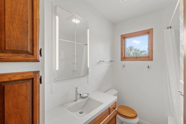 910 Juanita Avenue, Cedar Falls, IA 50613