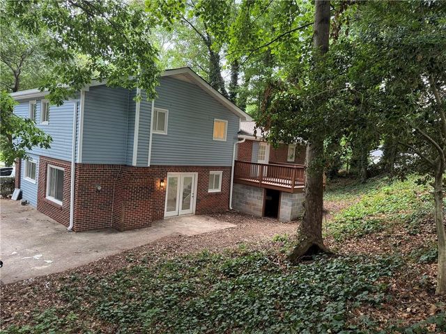 5641 Stone Court, Stone Mountain, GA 30087