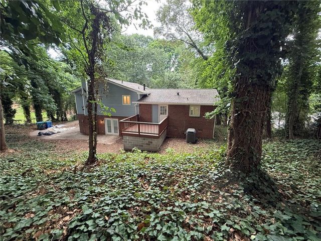 5641 Stone Court, Stone Mountain, GA 30087