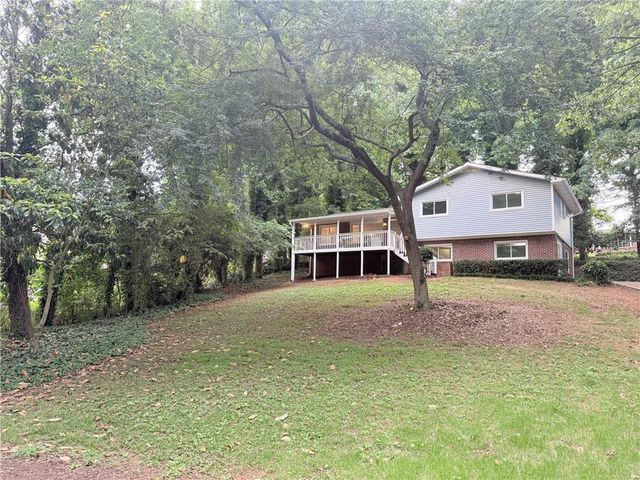 5641 Stone Court, Stone Mountain, GA 30087