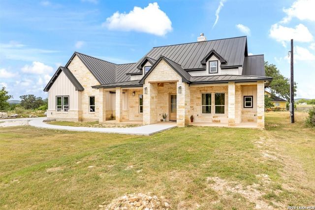1438 Bottle Springs Rd, Bandera, TX 78003