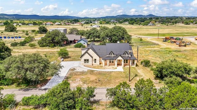 1438 Bottle Springs Rd, Bandera, TX 78003