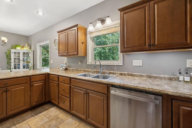 246 Akins Road, Tellico Plains, TN 37385