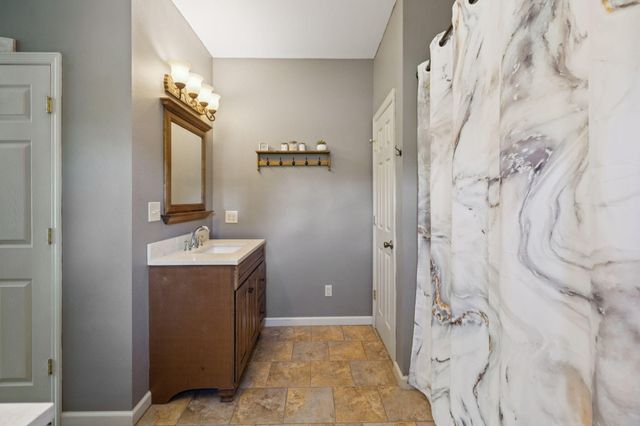 246 Akins Road, Tellico Plains, TN 37385