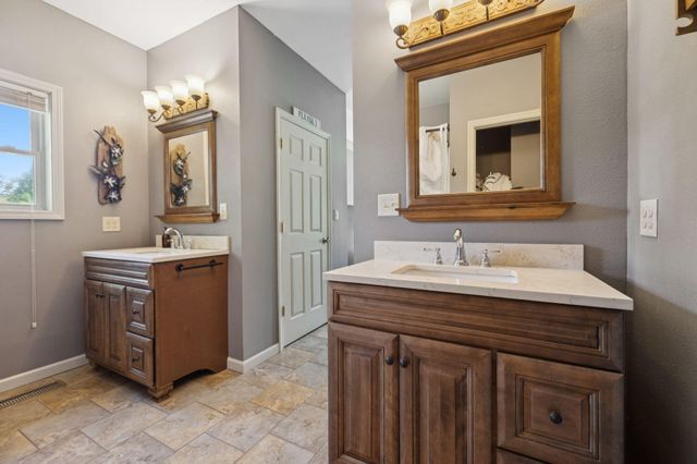 246 Akins Road, Tellico Plains, TN 37385