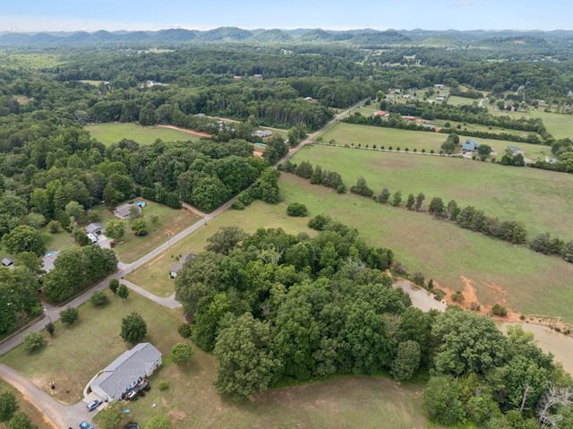 246 Akins Road, Tellico Plains, TN 37385