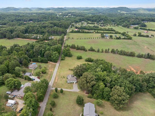 246 Akins Road, Tellico Plains, TN 37385