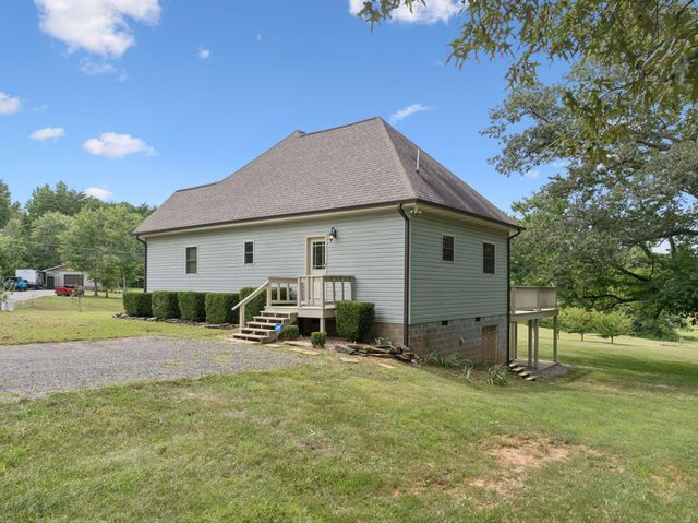 246 Akins Road, Tellico Plains, TN 37385