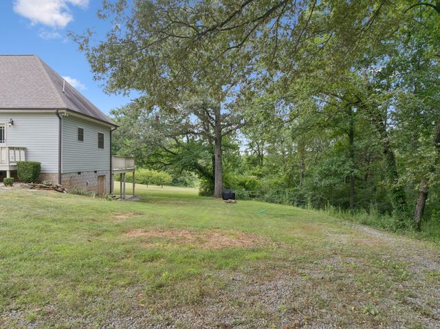 246 Akins Road, Tellico Plains, TN 37385