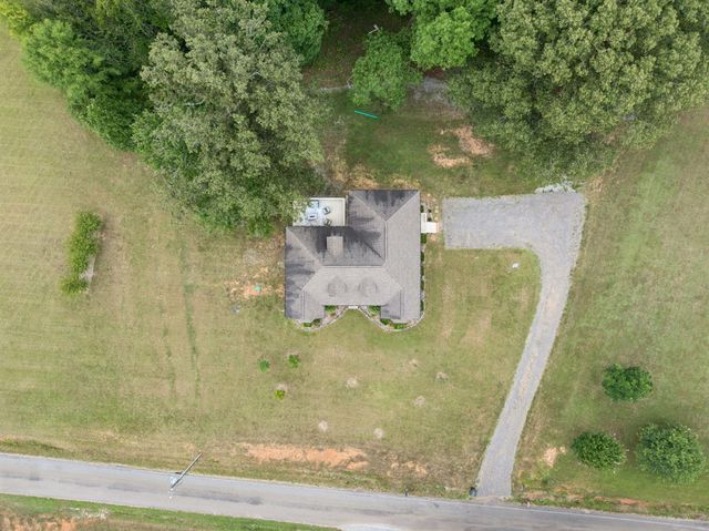 246 Akins Road, Tellico Plains, TN 37385