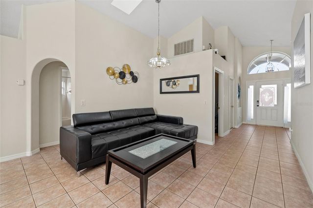 165 SENECA POINT TRAIL, Kissimmee, FL 34746