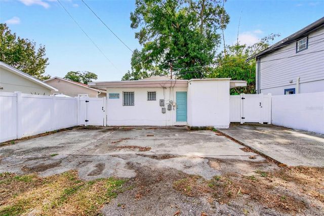 2635 14TH AVENUE N, St Petersburg, FL 33713