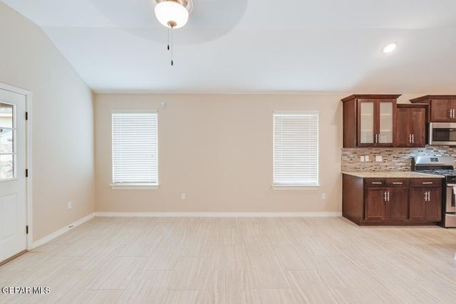 14208 Pawnee Court, Clint, TX 79836