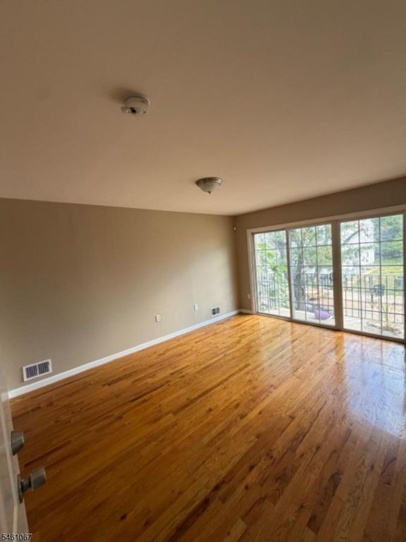 389 21St St, Irvington Twp., NJ 07111 — photo 4