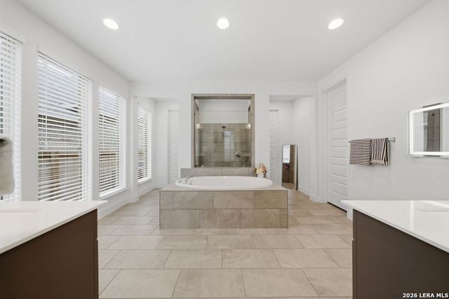 10123 Dapple Colt, San Antonio, TX 78254