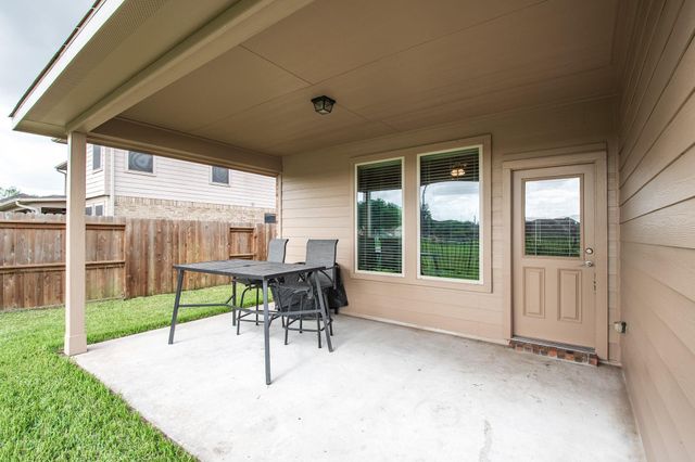 18714 Deer Trace Drive, Crosby, TX 77532