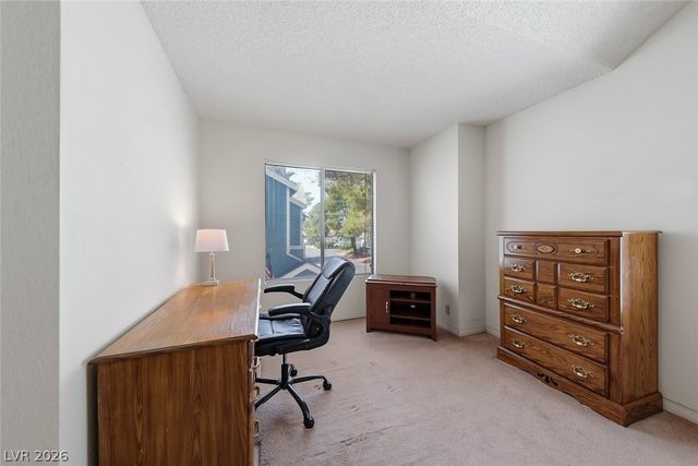 4987 Strauss Drive, Las Vegas, NV 89146