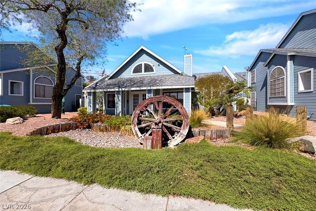 4987 Strauss Drive, Las Vegas, NV 89146