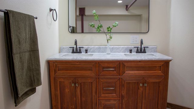 423 W 1st Ave, Spokane, WA 99201