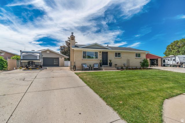 7222 S ROBIN WAY, West Jordan, UT 84084