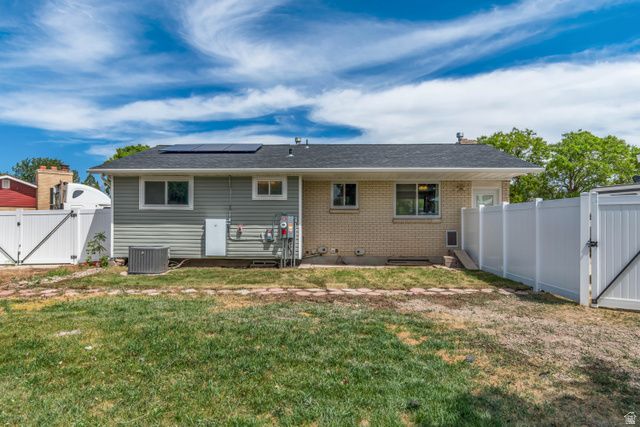 7222 S ROBIN WAY, West Jordan, UT 84084