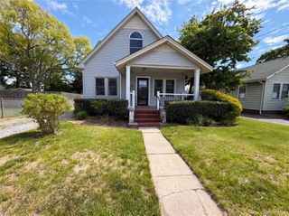 43 Highland Avenue, Patchogue, NY 11772