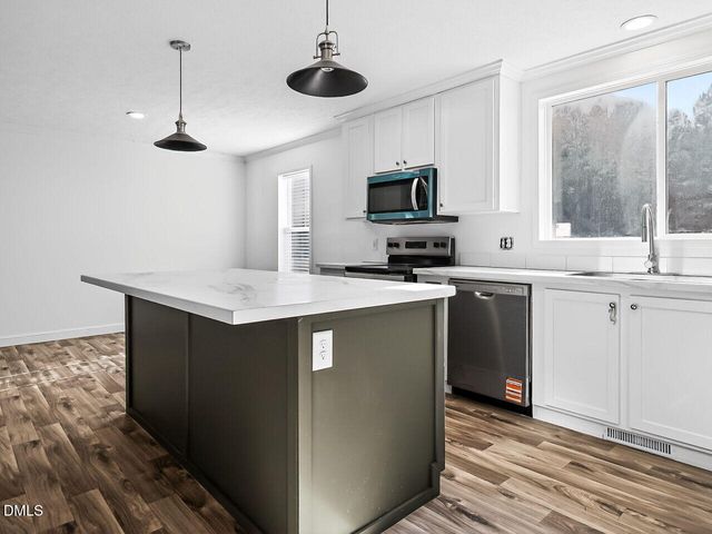 127 Sandy Plains Lane, Henderson, NC 27537