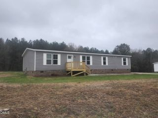 127 Sandy Plains Lane, Henderson, NC 27537