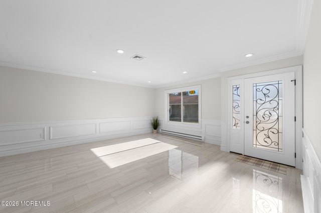 398 Fuchsia Plaza 398C, Monroe, NJ 08831