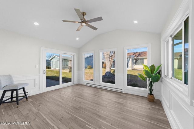 398 Fuchsia Plaza 398C, Monroe, NJ 08831