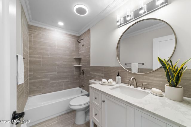 398 Fuchsia Plaza 398C, Monroe, NJ 08831