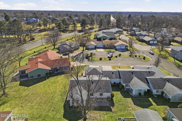 398 Fuchsia Plaza 398C, Monroe, NJ 08831