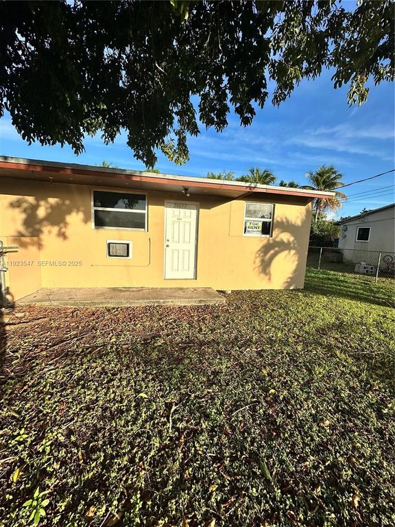 26627 SW 139th Ave 26627, Homestead, FL 33032