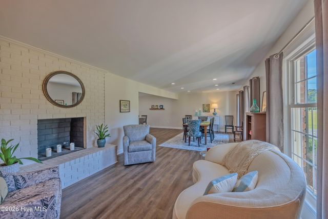 164 Friendly Drive, Wallace, NC 28466