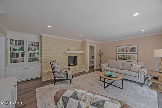 164 Friendly Drive, Wallace, NC 28466