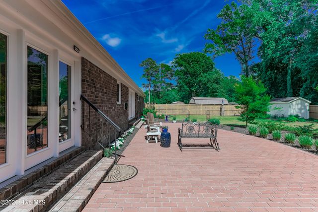 164 Friendly Drive, Wallace, NC 28466