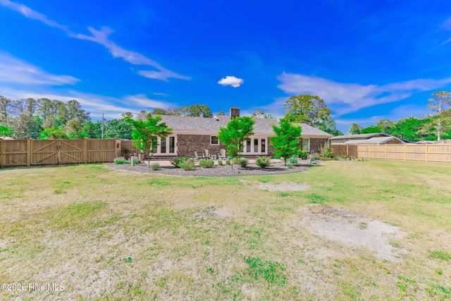 164 Friendly Drive, Wallace, NC 28466