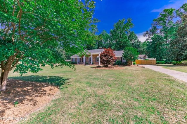 164 Friendly Drive, Wallace, NC 28466