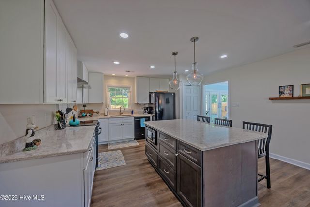 164 Friendly Drive, Wallace, NC 28466