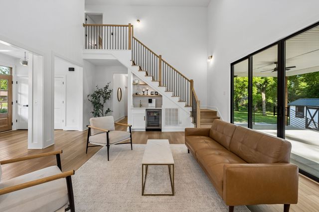 225 Derby Ln, Franklin, TN 37069