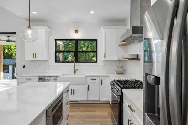 225 Derby Ln, Franklin, TN 37069