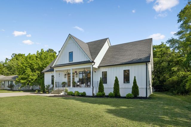 225 Derby Ln, Franklin, TN 37069