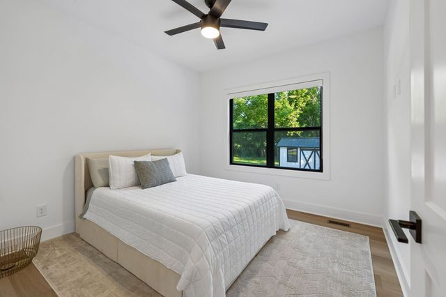 225 Derby Ln, Franklin, TN 37069