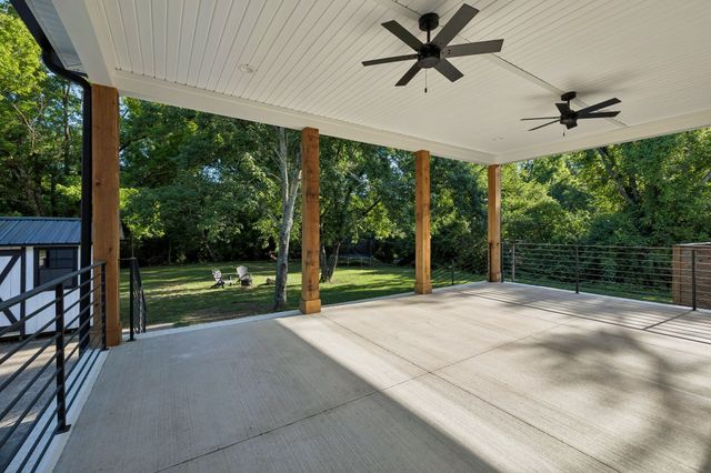 225 Derby Ln, Franklin, TN 37069