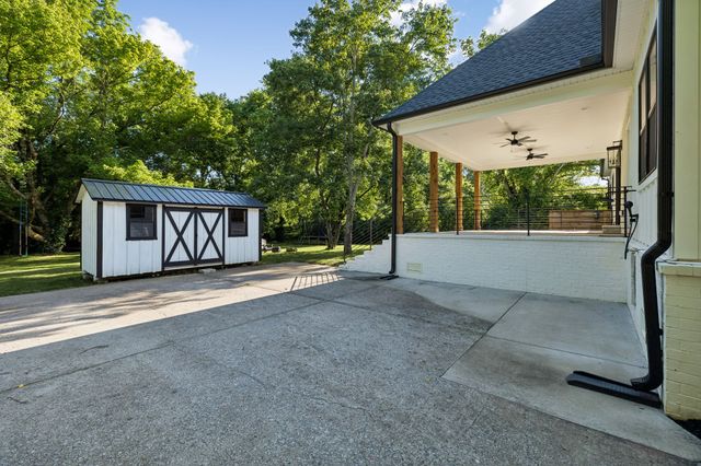 225 Derby Ln, Franklin, TN 37069