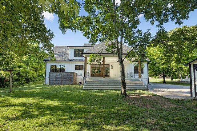 225 Derby Ln, Franklin, TN 37069