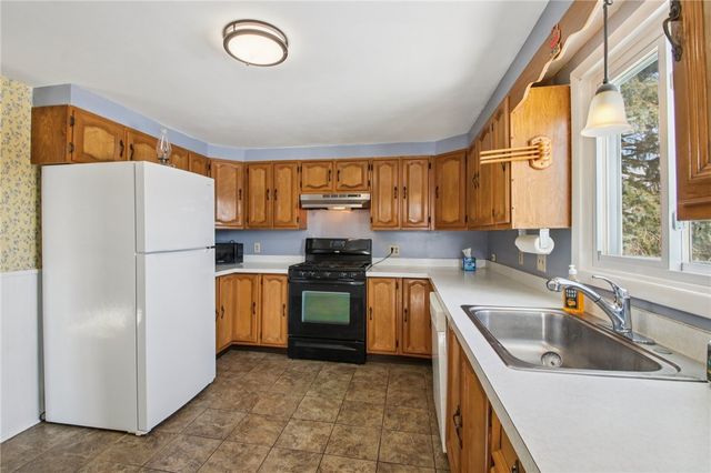 1307 Rochester Street, Lima, NY 14485